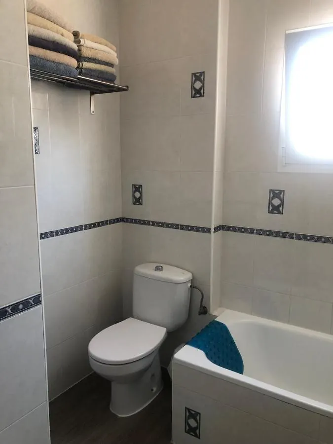 Spacious 1 Bedroom Apartment, Nerja Centre 3I 0*,
