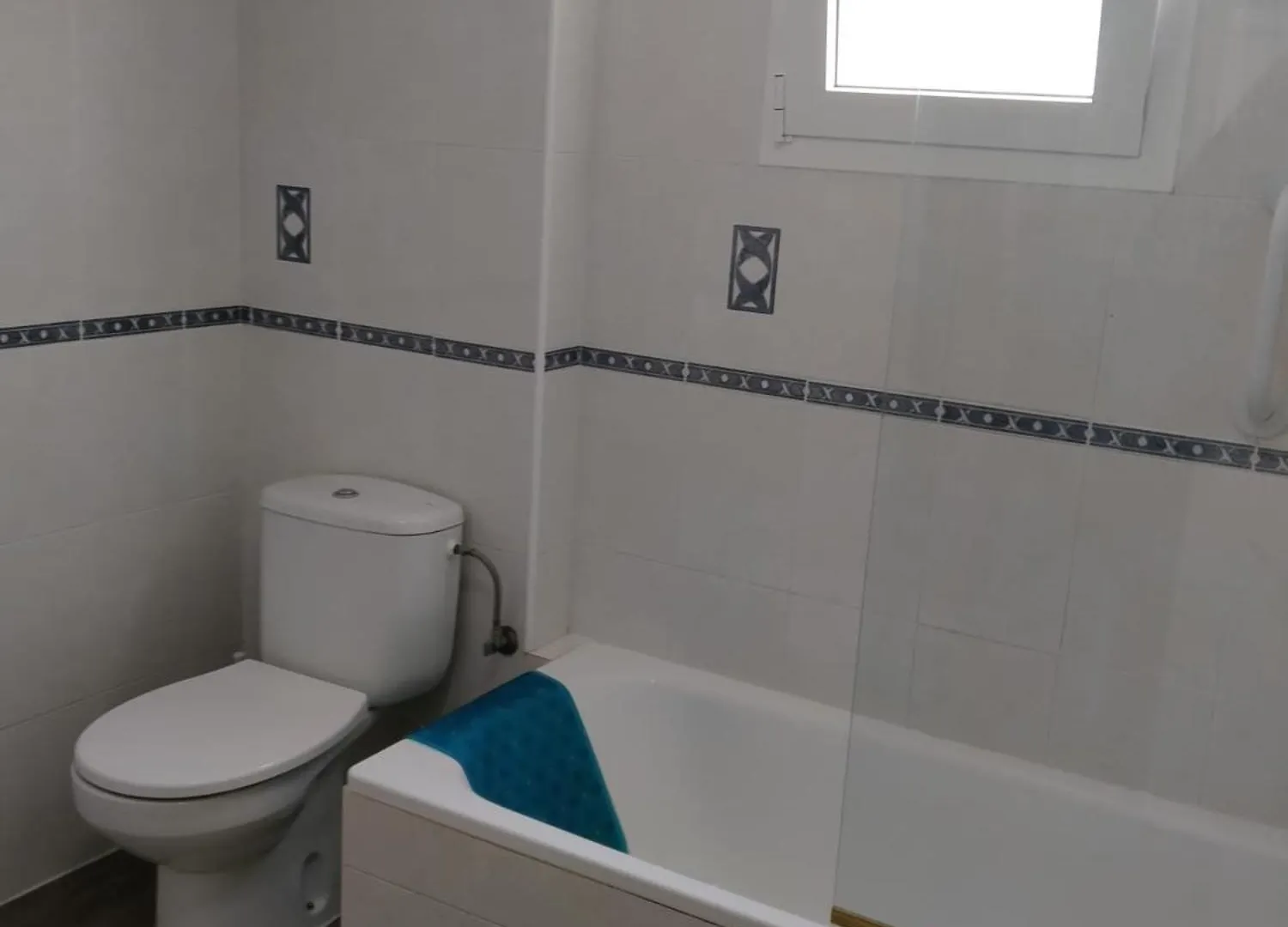 Spacious 1 Bedroom Apartment, Nerja Centre 3I
